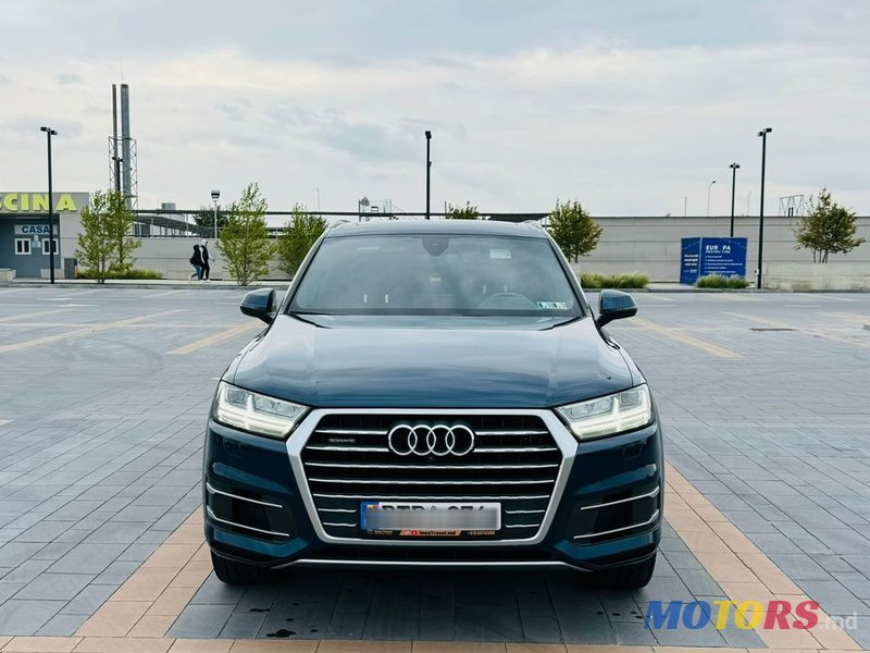 2018' Audi Q7 photo #1