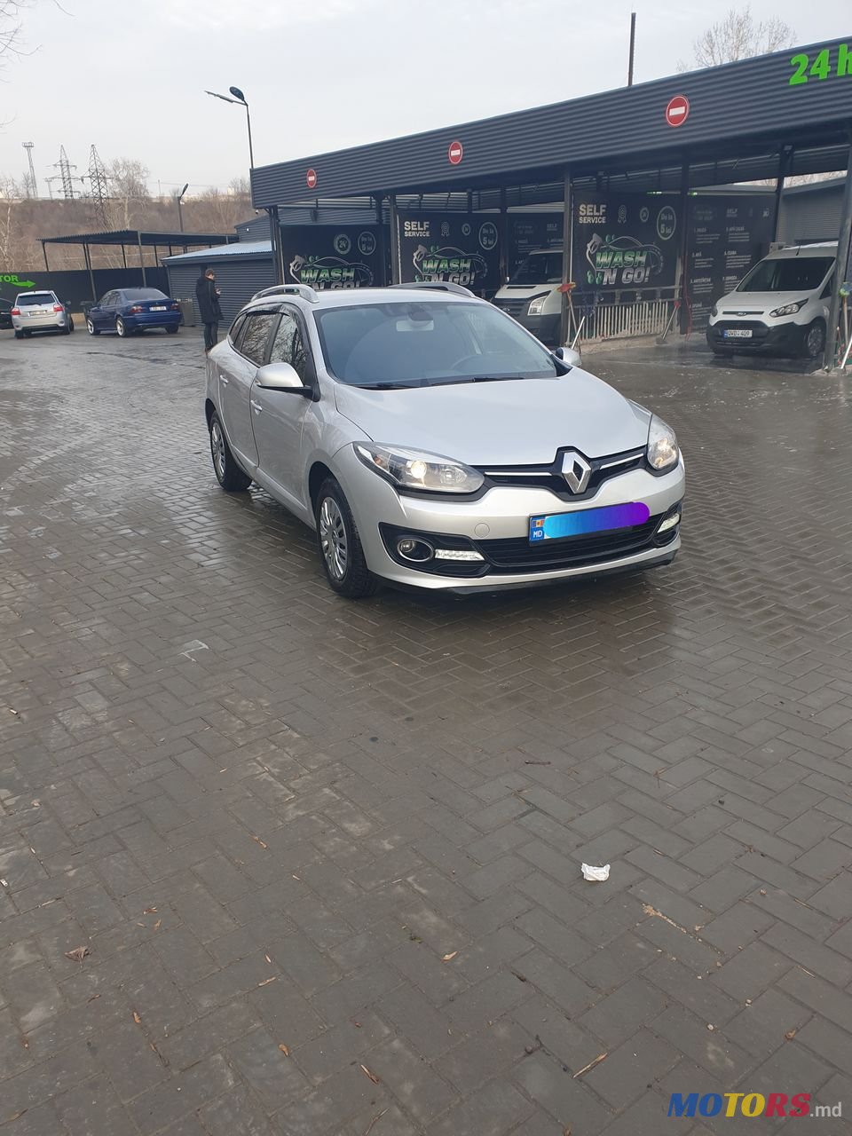 2014' Renault Megane photo #2
