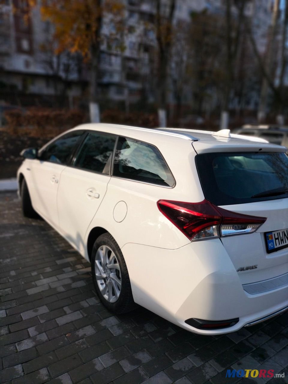 2017' Toyota Auris photo #2
