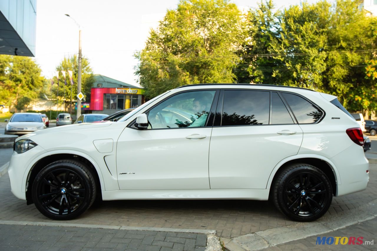 2017' BMW X5 photo #6