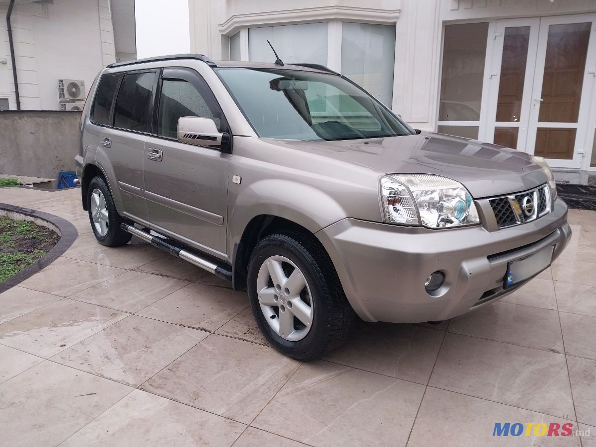 2006' Nissan X-Trail photo #3