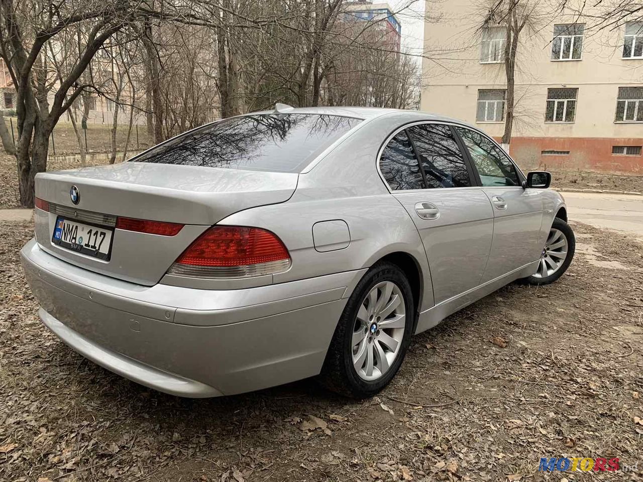 2002' BMW 7 Series photo #3