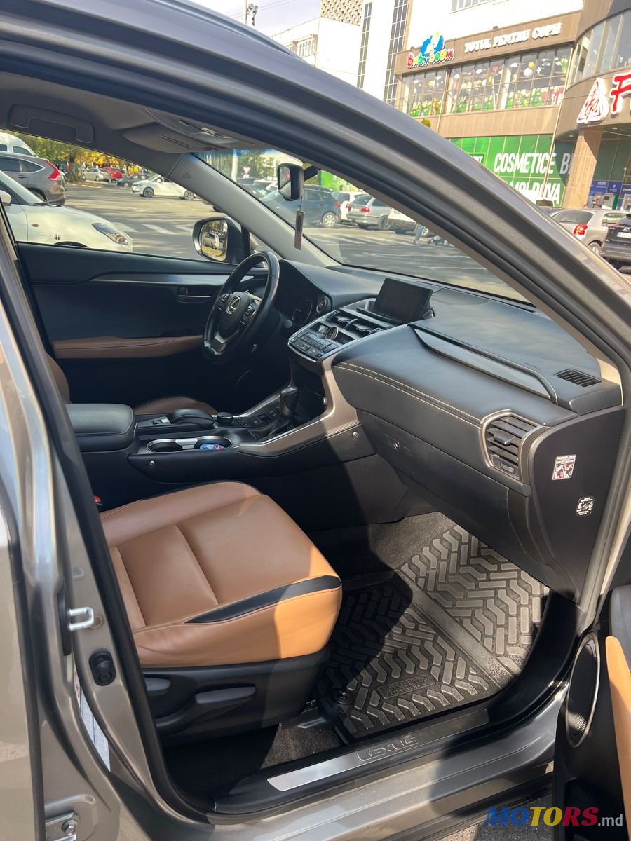 2015' Lexus Nx Series photo #4