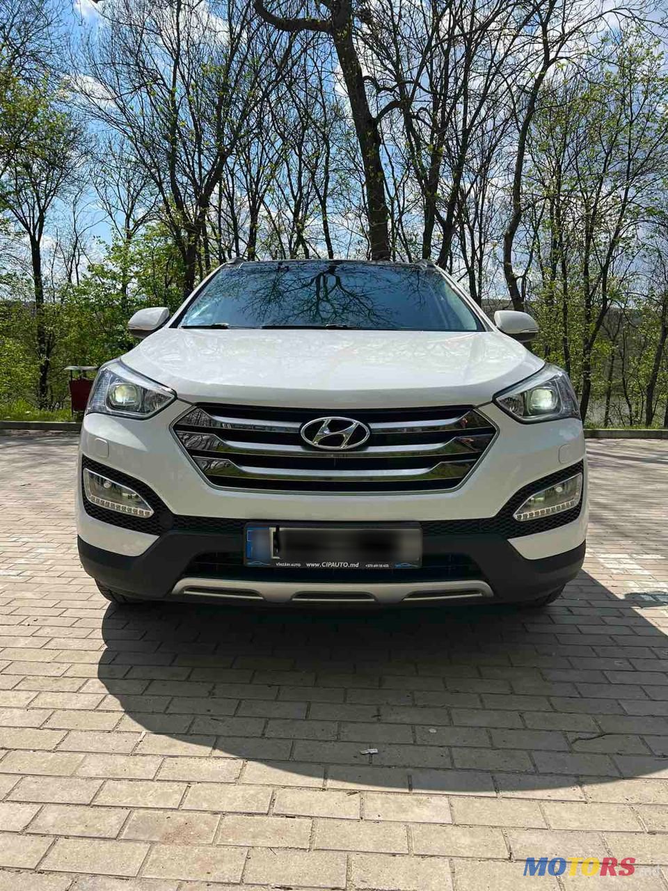 2015' Hyundai Santa Fe photo #1