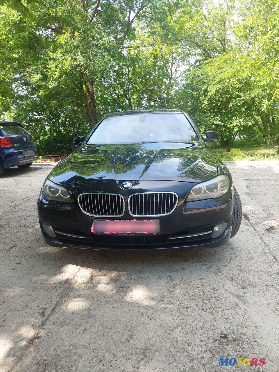 2012' BMW 5 Series photo #1