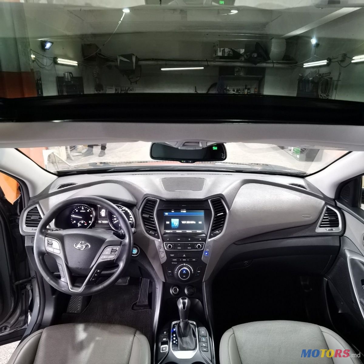 2018' Hyundai Santa Fe photo #6