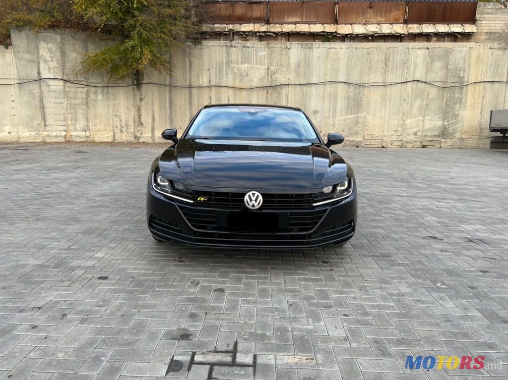2018' Volkswagen Arteon photo #1