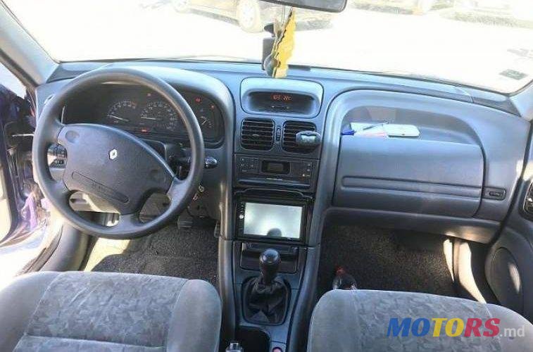 1996' Renault Laguna photo #1