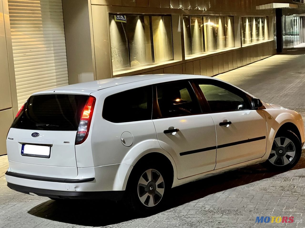 2005' Ford Focus photo #2