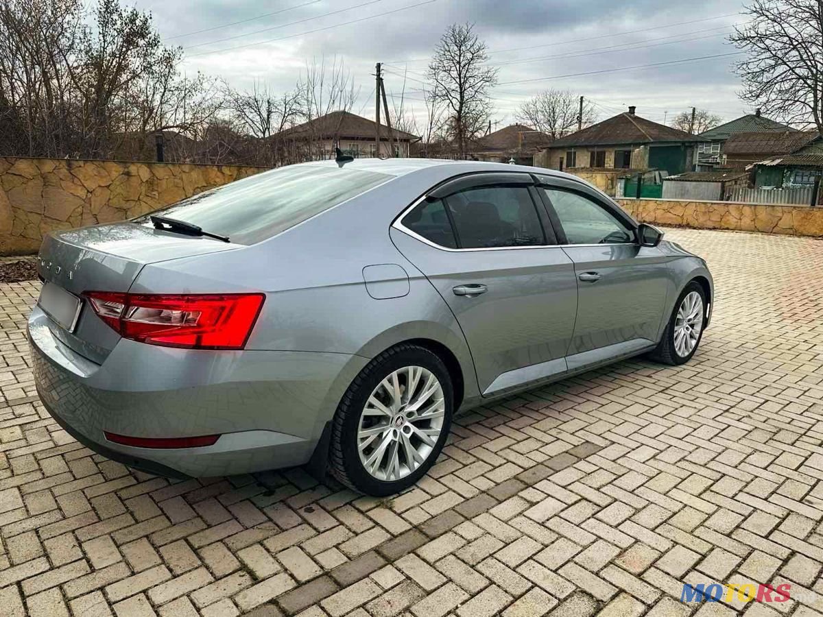 2020' Skoda Superb photo #5