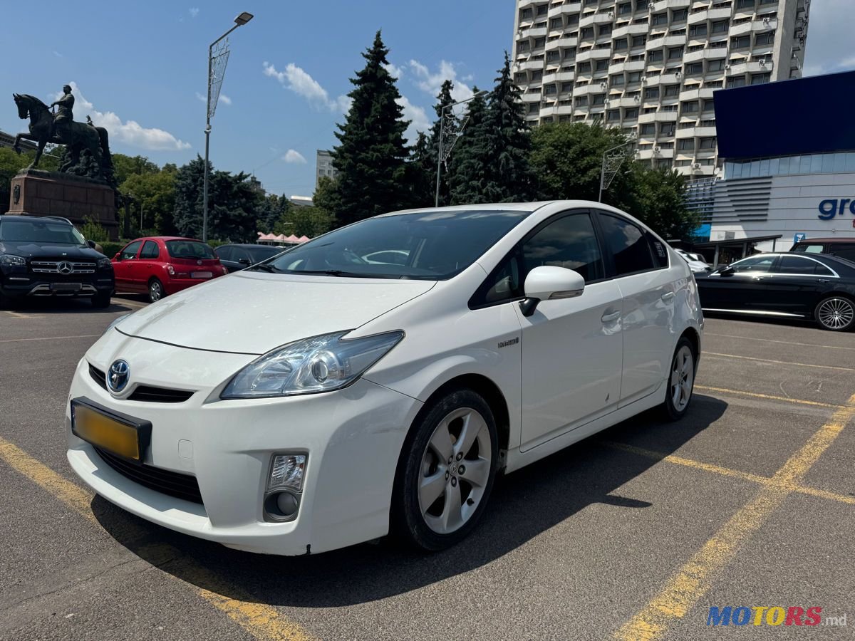 2009' Toyota Prius photo #2