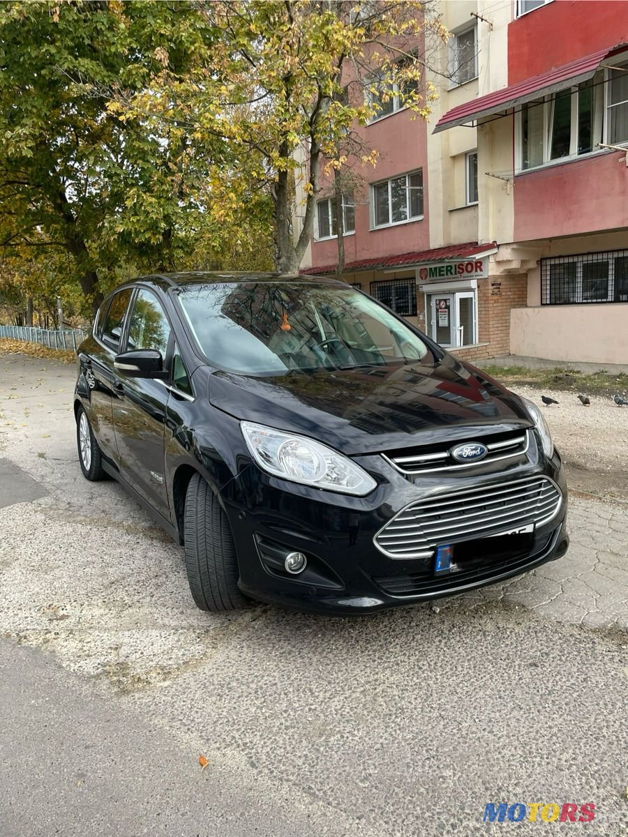 2013' Ford C-MAX photo #4