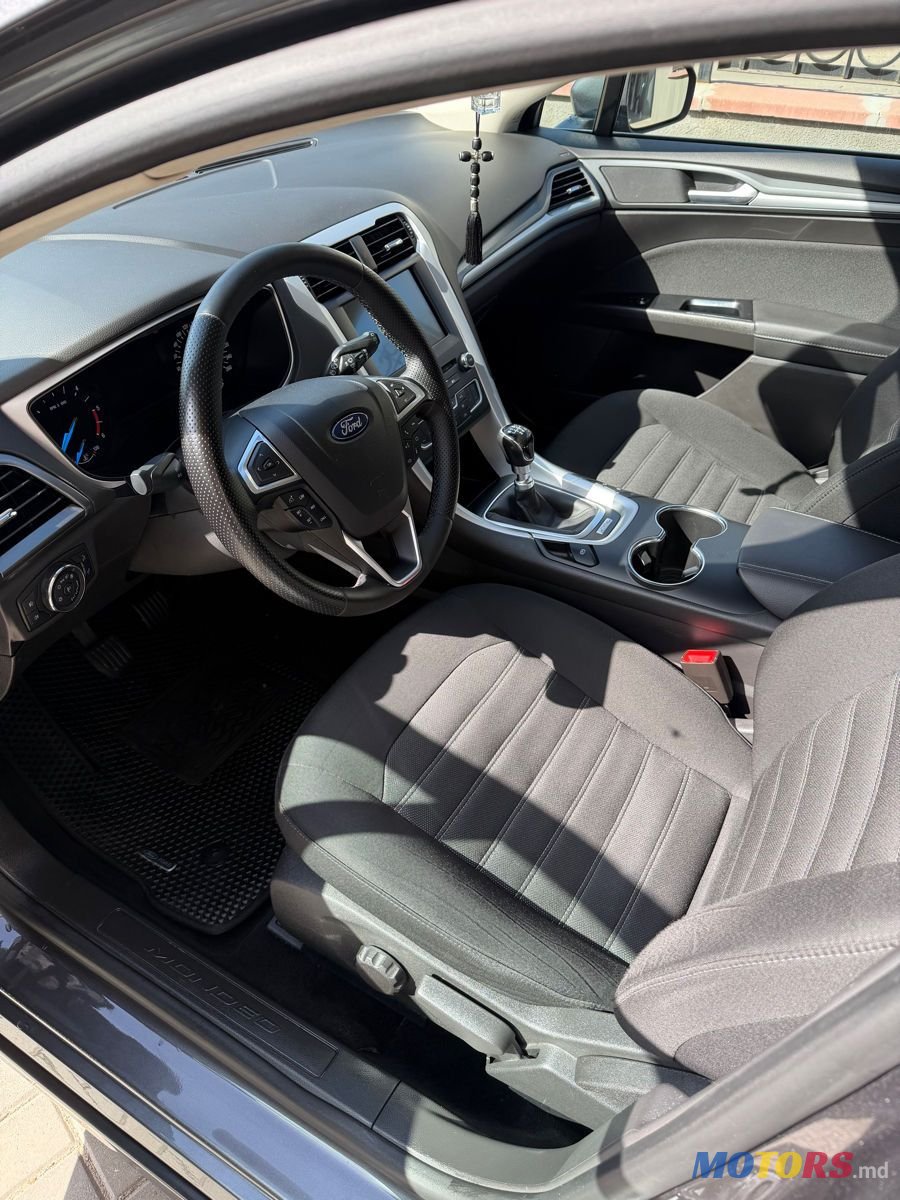 2017' Ford Mondeo photo #3