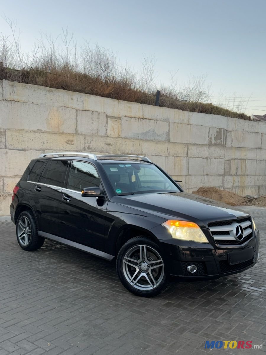 2009' Mercedes-Benz GLK-Class photo #2