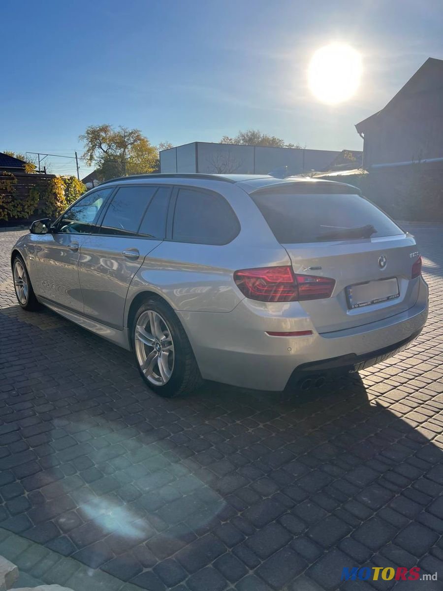2015' BMW 5 Series Touring photo #4