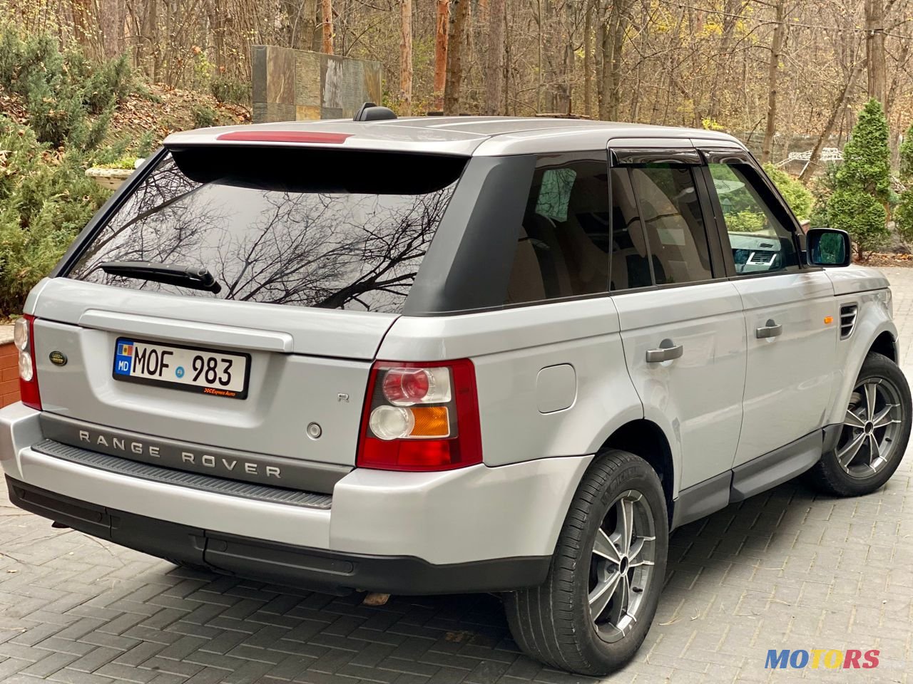 2006' Land Rover Range Rover Sport photo #3