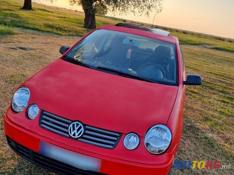 2002' Volkswagen Polo photo #3