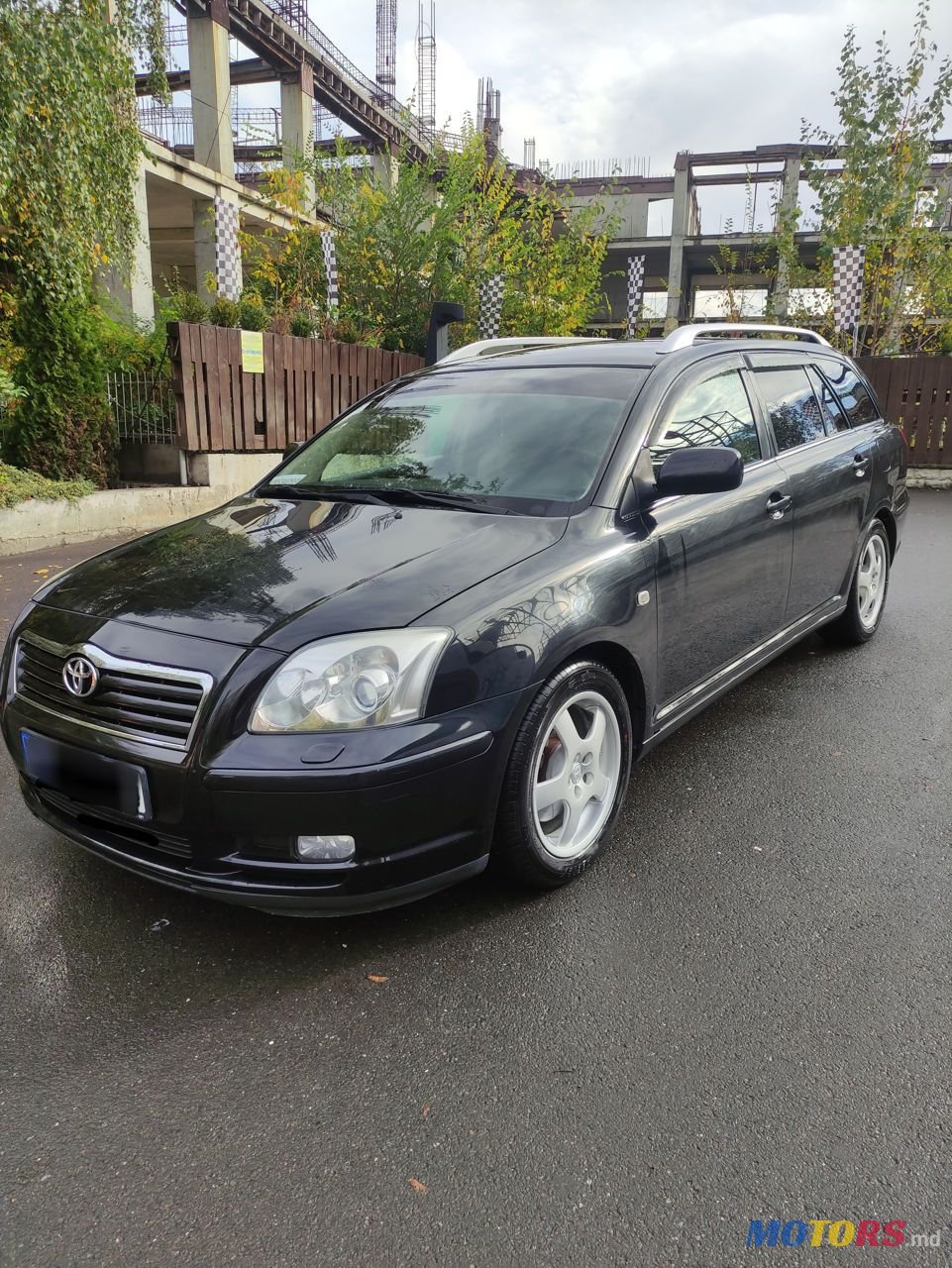 2003' Toyota Avensis photo #3
