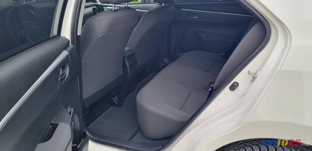 2018' Toyota Corolla photo #5