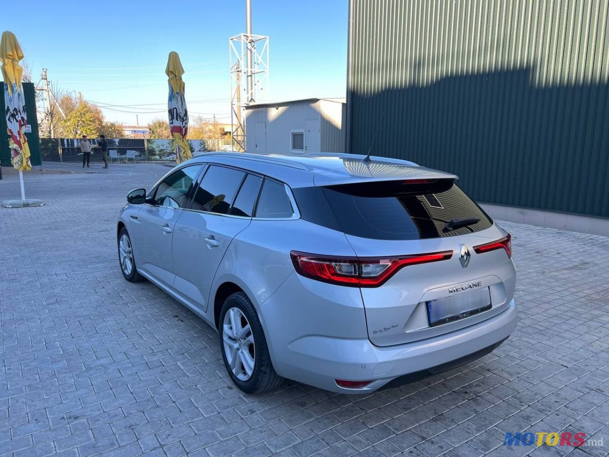 2019' Renault Megane photo #5