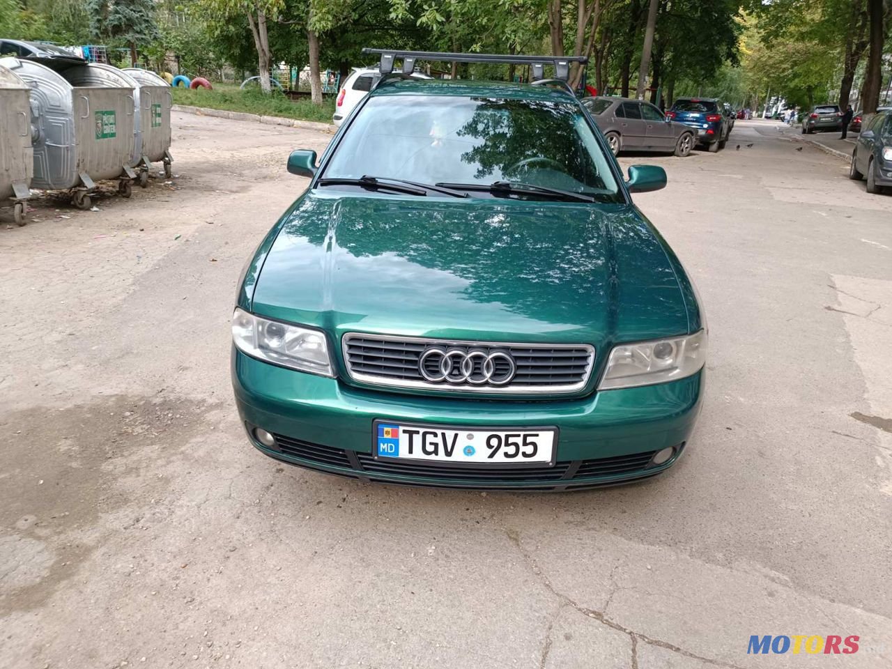 2001' Audi A4 photo #1