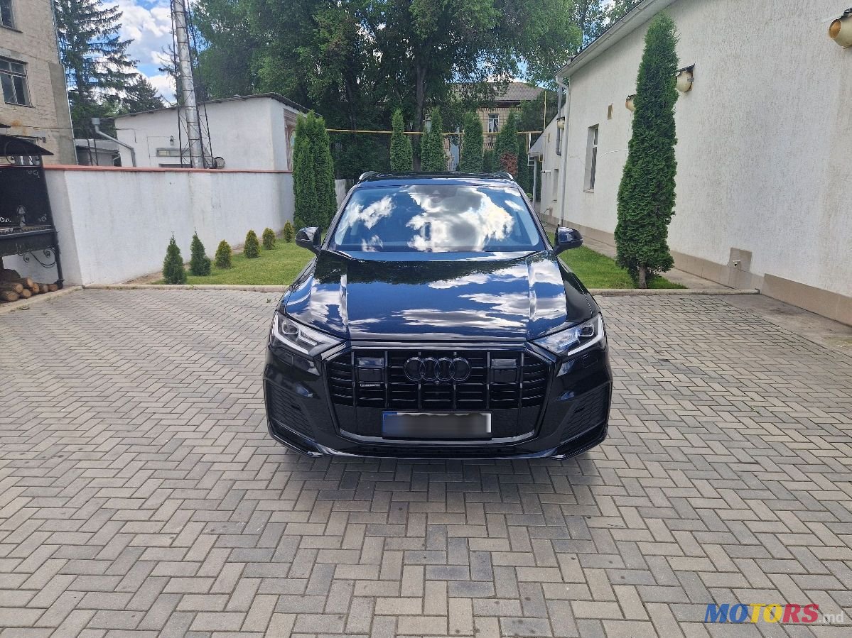 2023' Audi Q7 photo #1