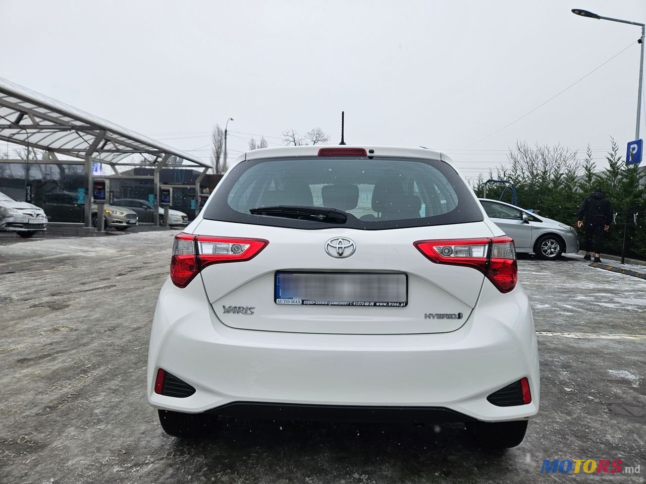 2020' Toyota Yaris photo #5