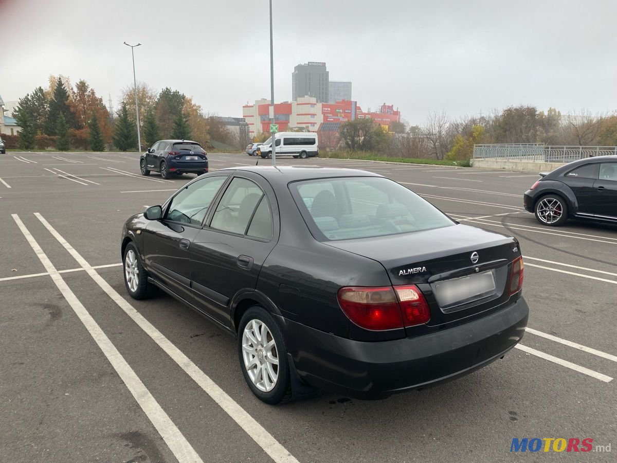 2004' Nissan Almera photo #4
