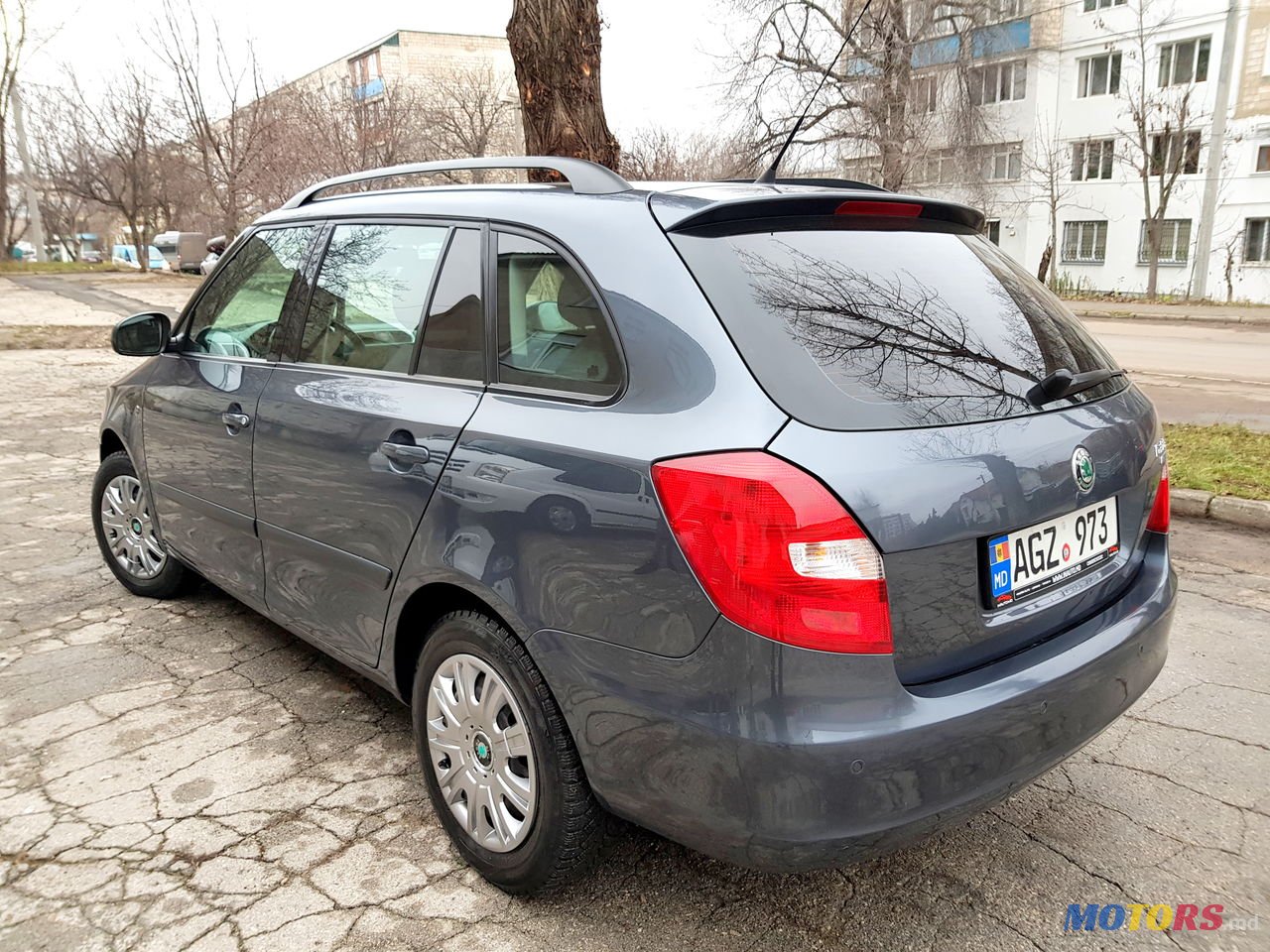 2009' Skoda Fabia photo #3