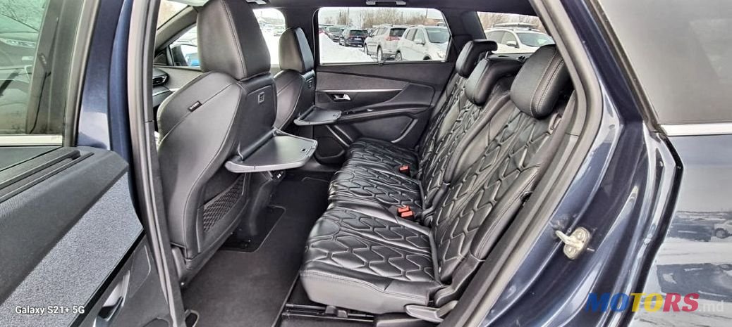 2019' Peugeot 5008 photo #4