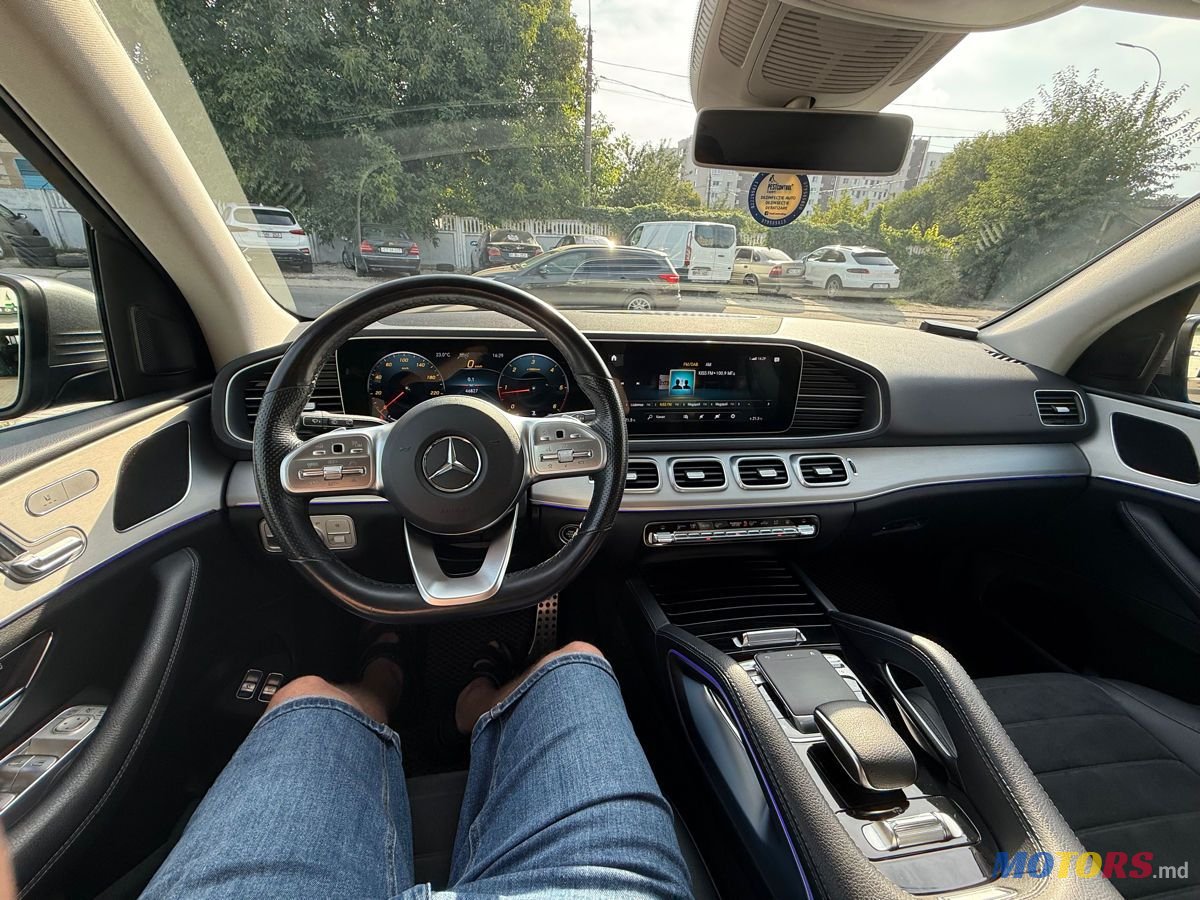 2020' Mercedes-Benz GLE photo #6