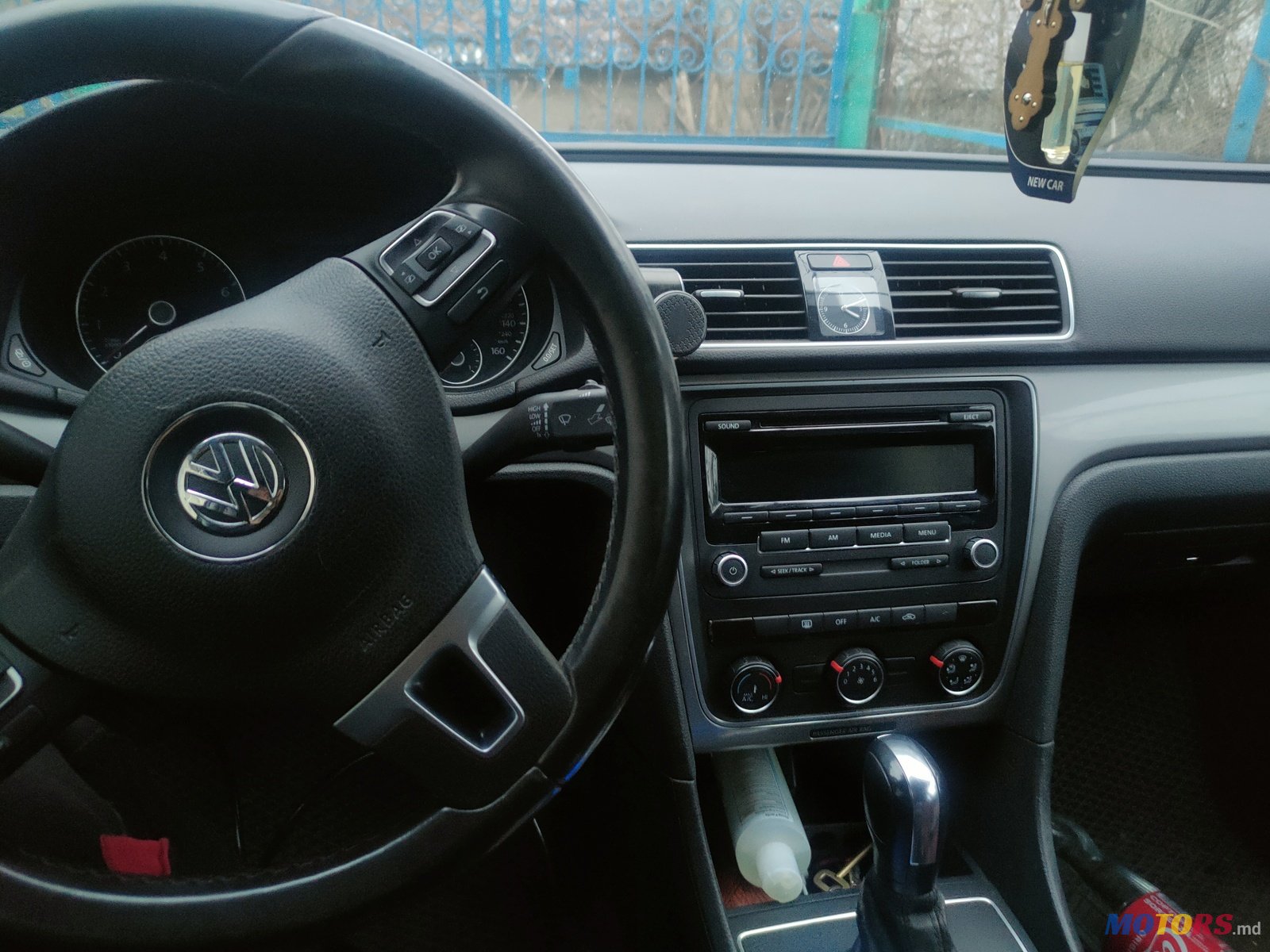 2013' Volkswagen Passat B7 photo #2