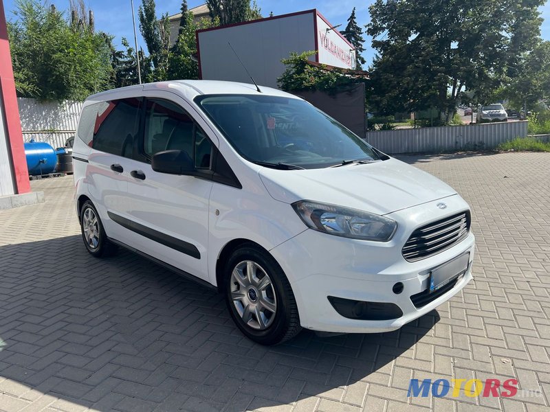 2017' Ford Tourneo Courier photo #3