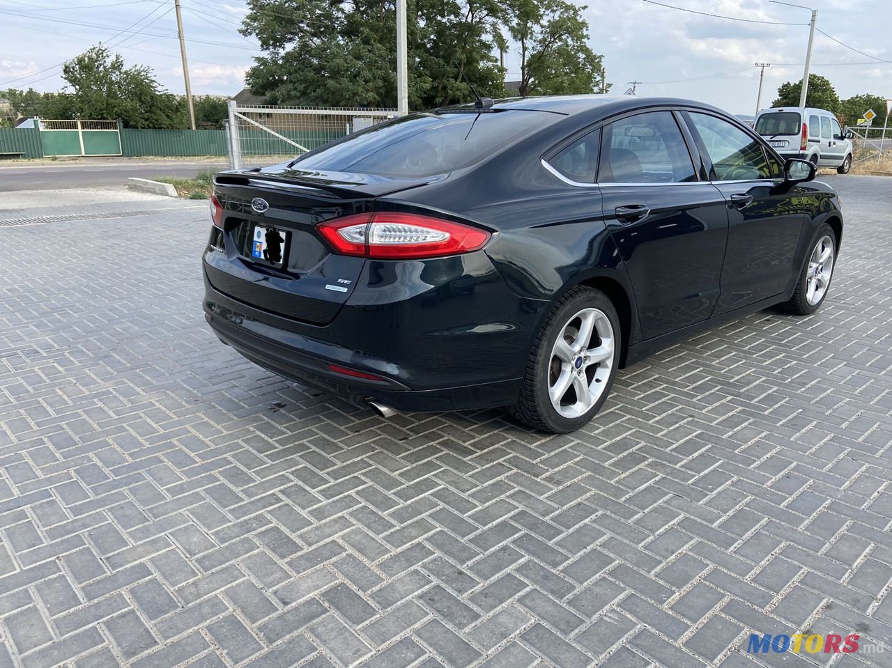 2014' Ford Fusion photo #2