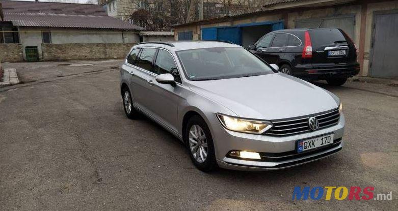 2015' Volkswagen Passat photo #1