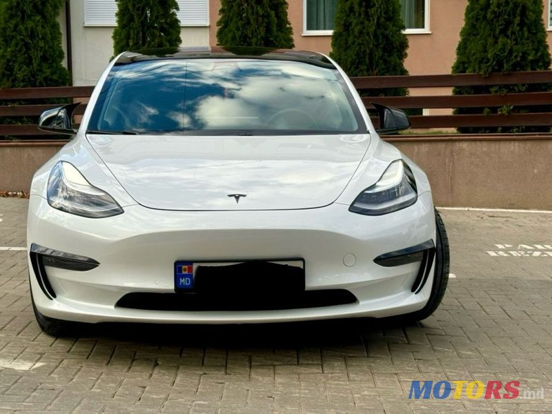 2020' Tesla Model 3 photo #2