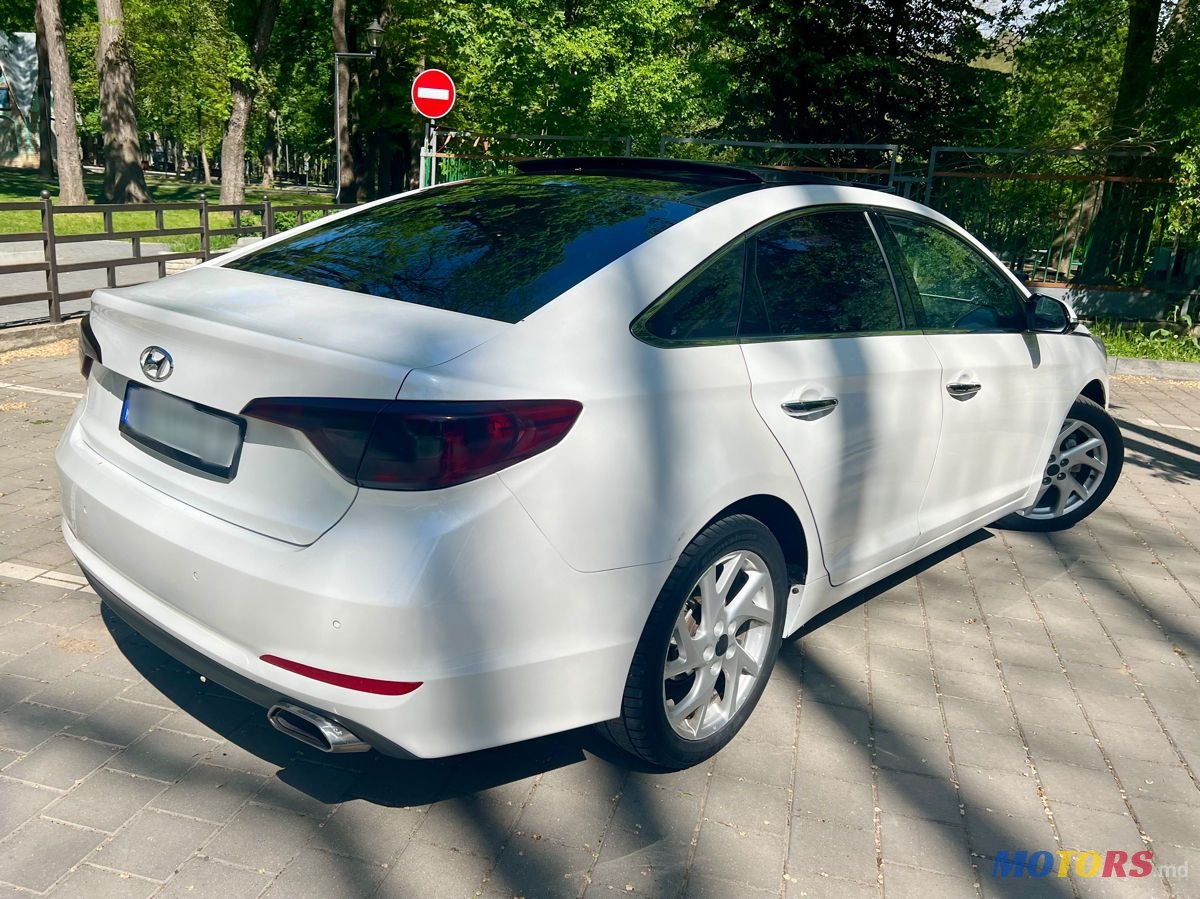 2014' Hyundai Sonata photo #4