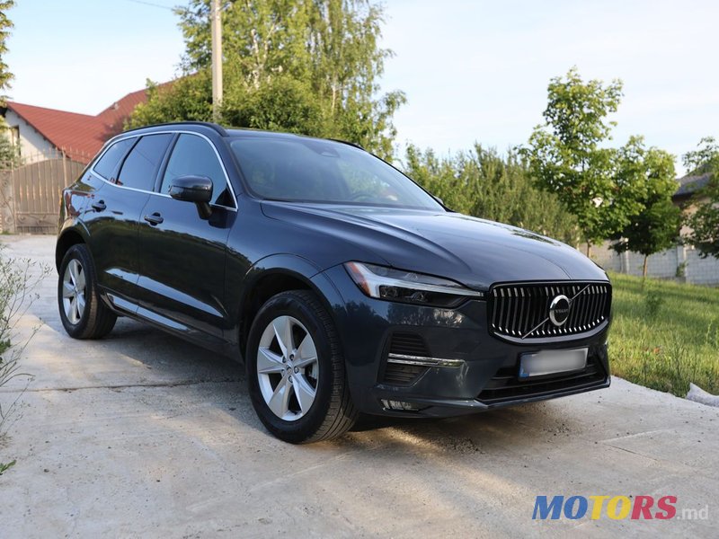 2022' Volvo XC60 photo #1