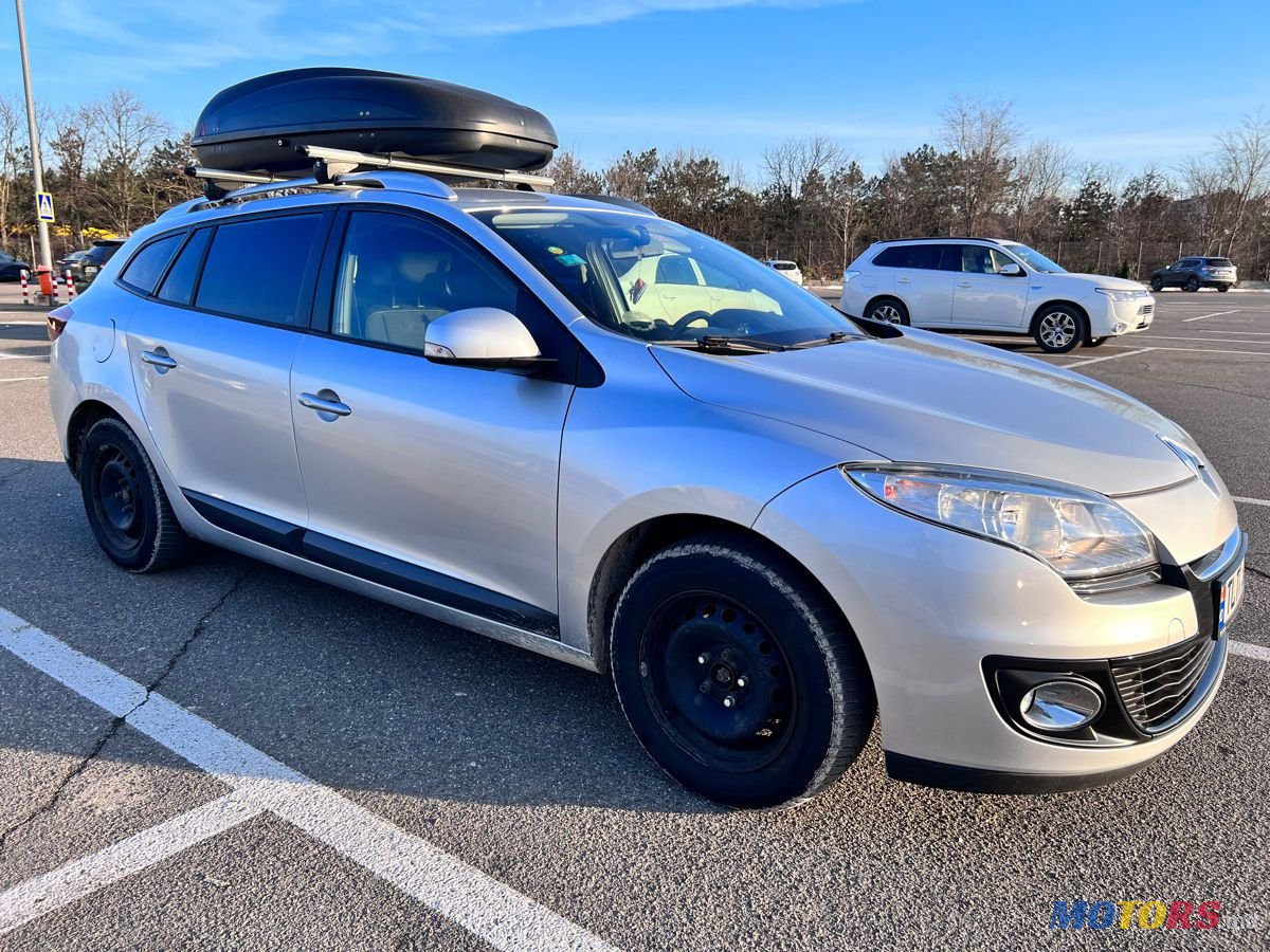 2013' Renault Megane photo #4