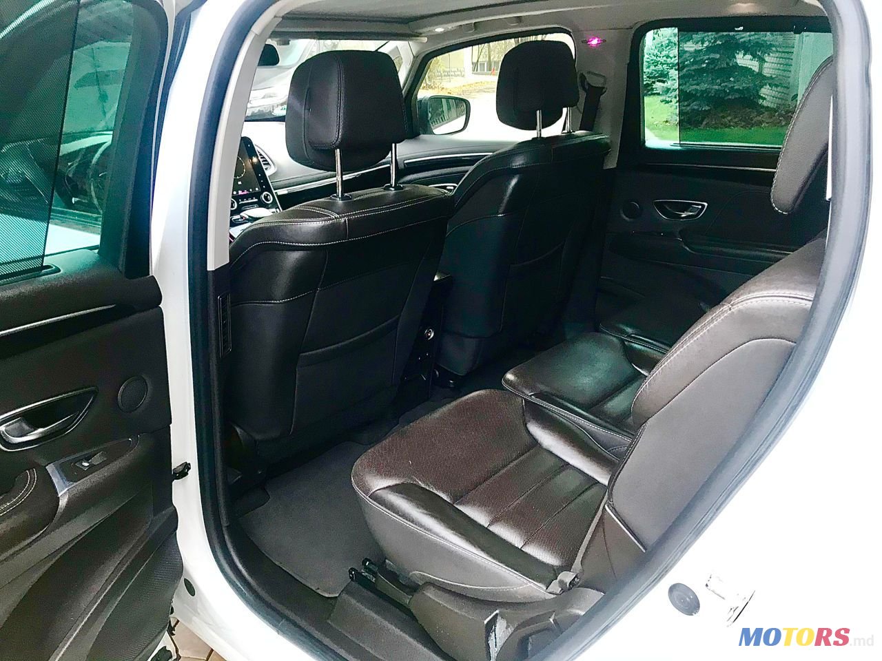 2015' Renault Espace photo #4