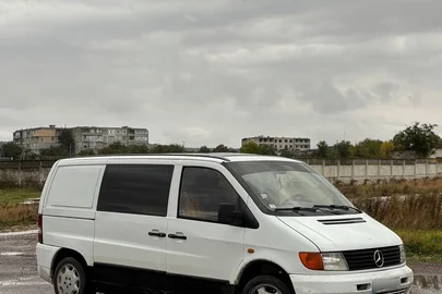 2000' Mercedes-Benz Vito