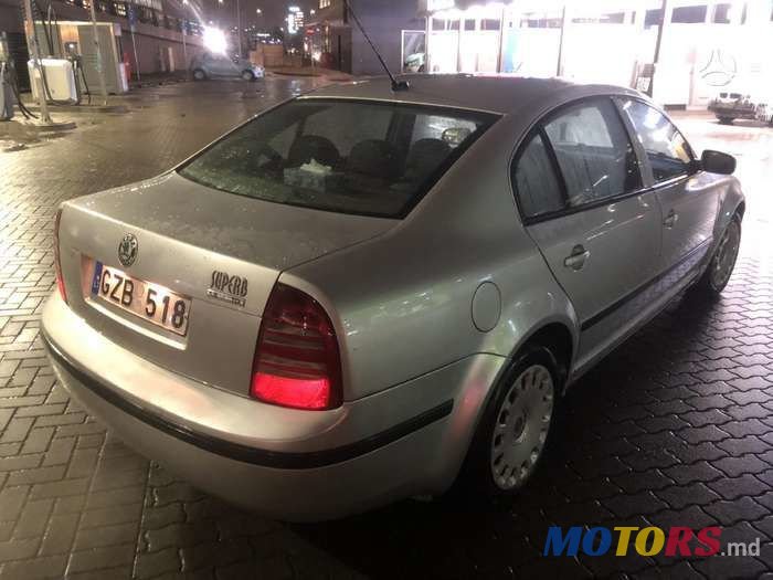 2004' Skoda Superb photo #4