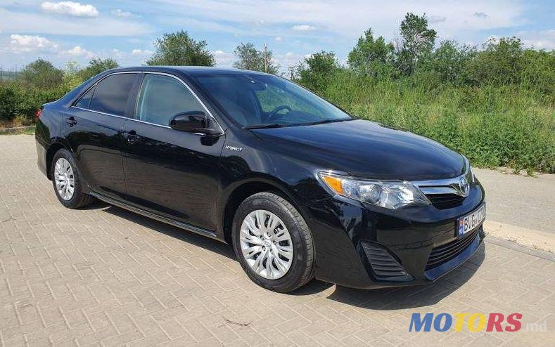 2012' Toyota Camry photo #1