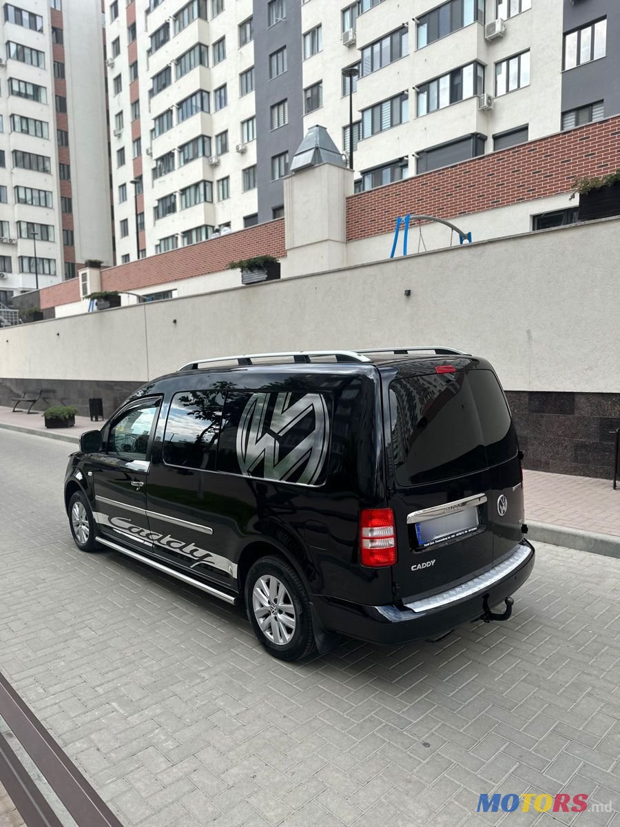 2015' Volkswagen Caddy photo #4