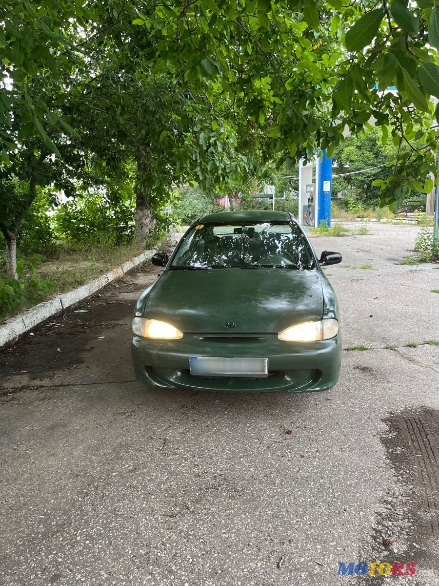 1996' Hyundai Accent photo #4