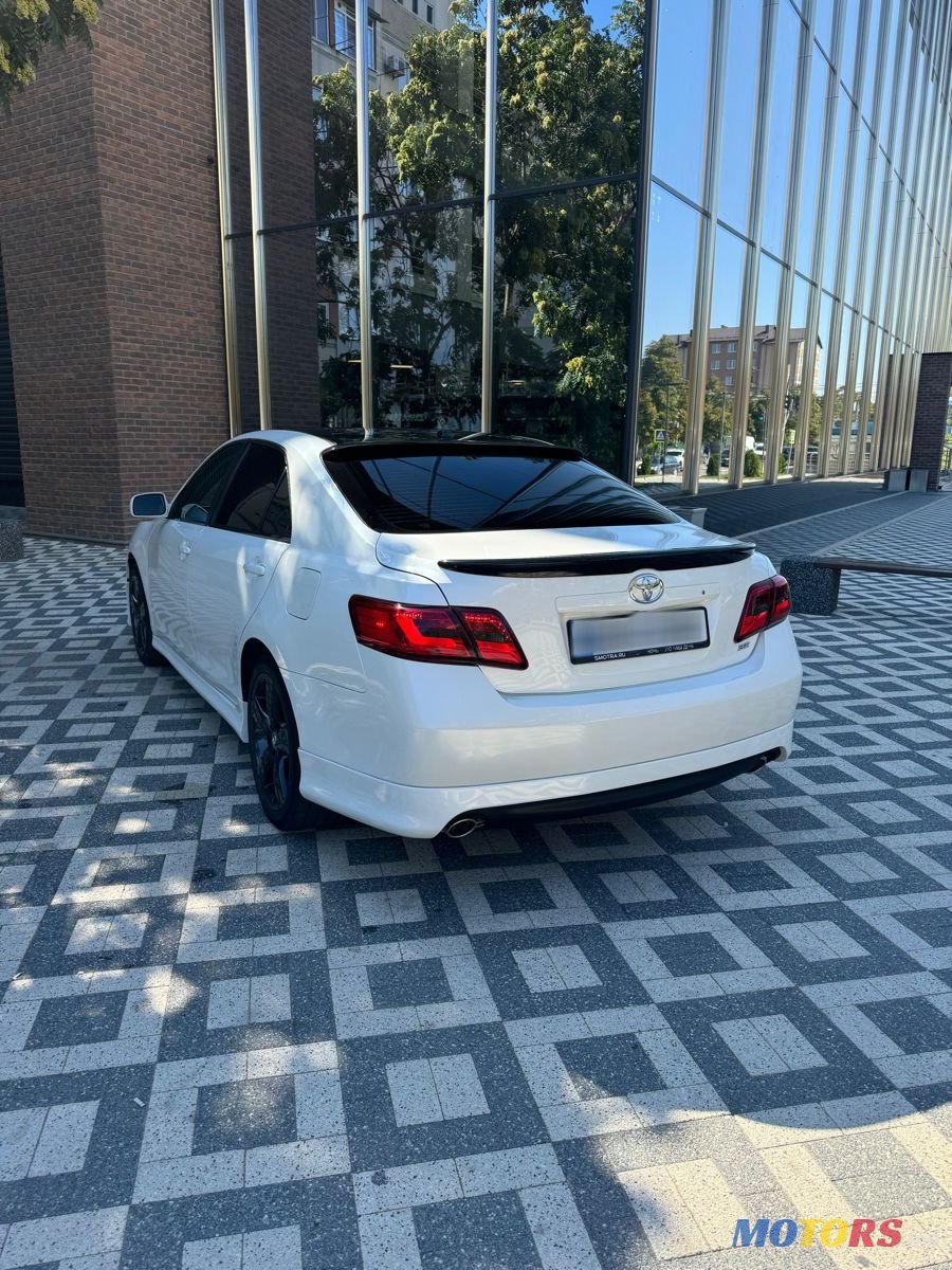 2010' Toyota Camry photo #4