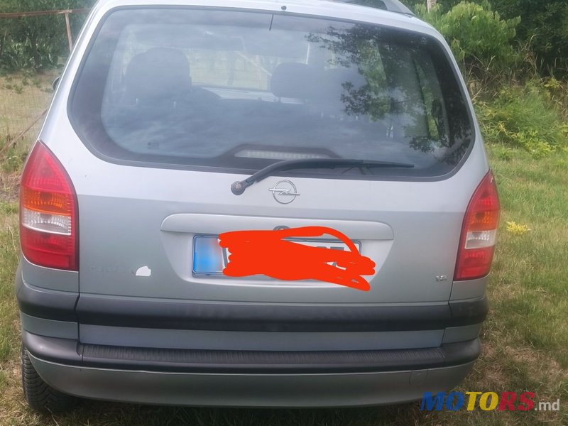2002' Opel Zafira photo #2