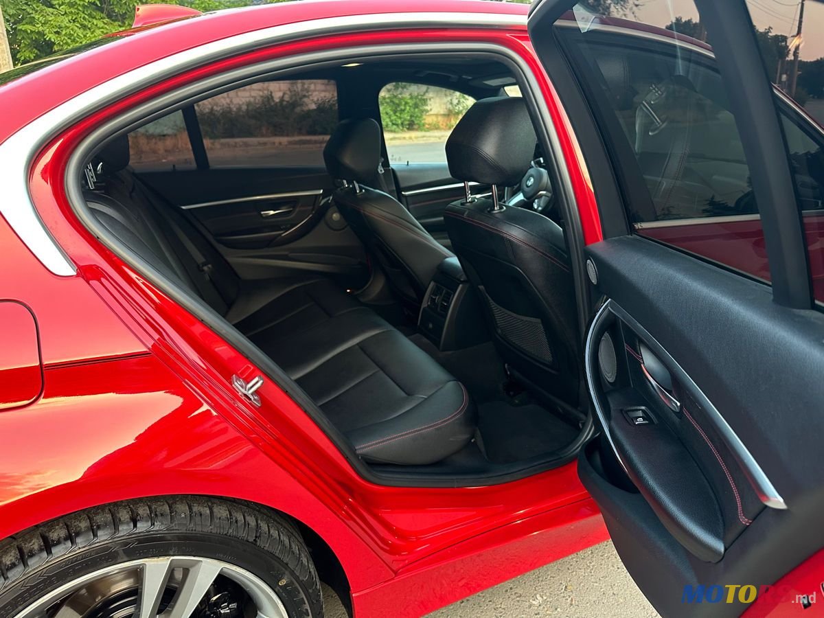 2017' BMW 3 Series photo #4