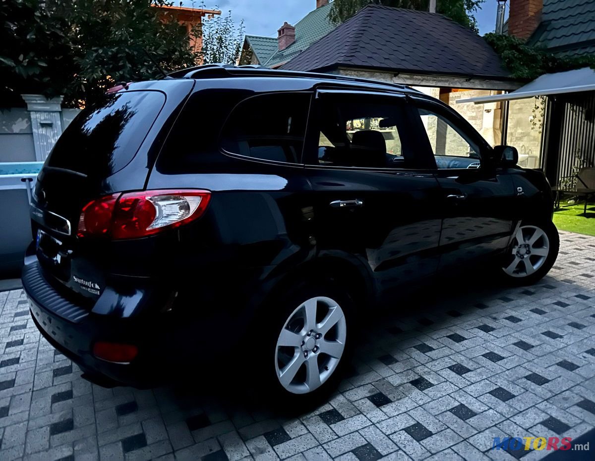 2007' Hyundai Santa Fe photo #5