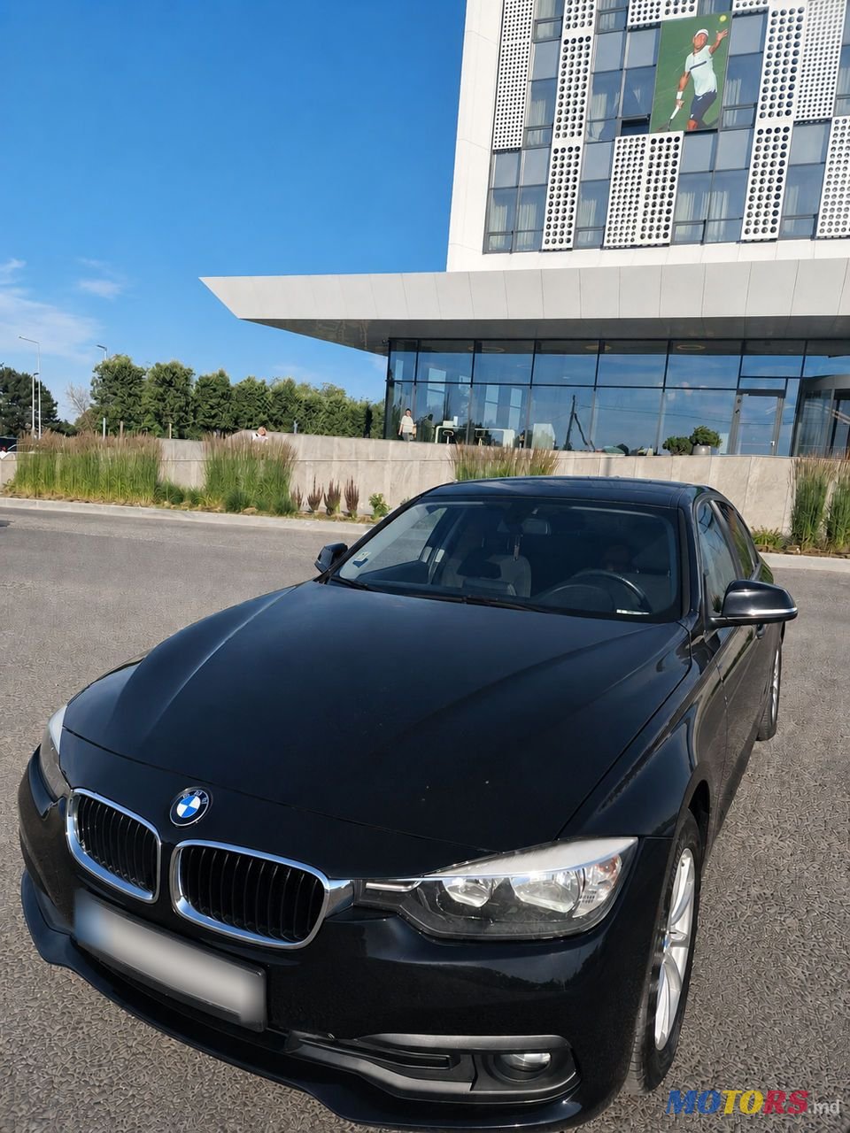 2016' BMW 3 Series photo #1